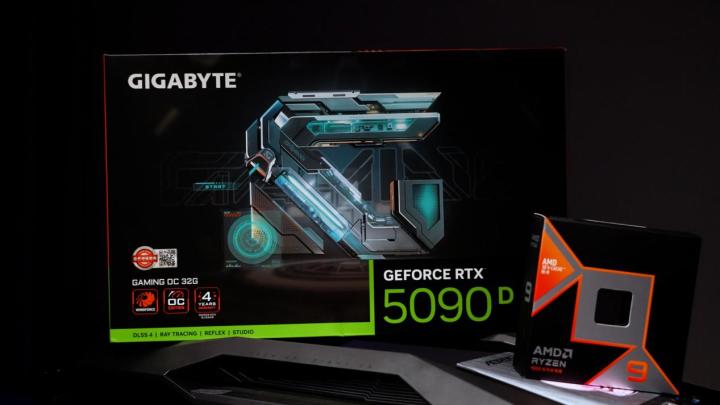 硬核性能技嘉AORUS为PCL赛事解说RASH悲喜定制电竞MOD主机雷竞技raybet入口(图5)